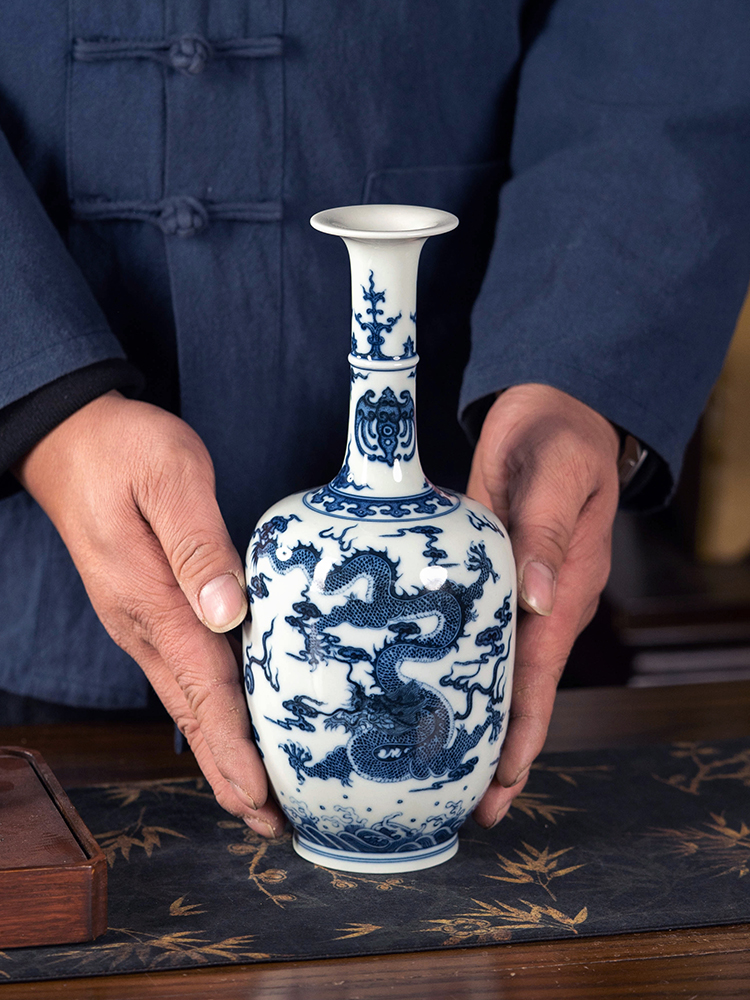 中法瓷韵传情 友谊之花绽放——法国利摩日市副市长伊莎贝尔·德布尔到访景德镇钟家窑美学空间(图5)