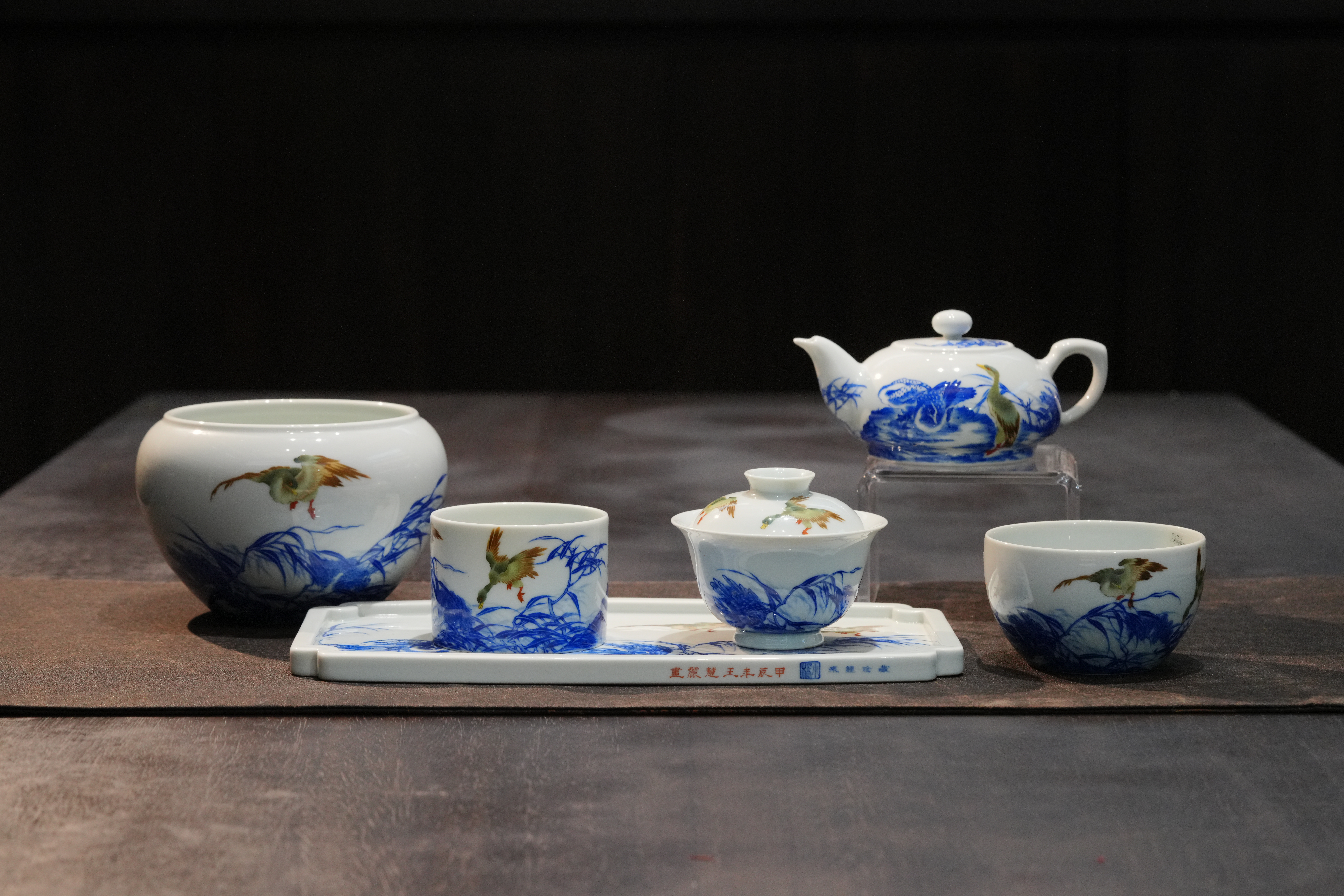 “当代鸟王”史来钟引领青花艺术走进生活(图4)