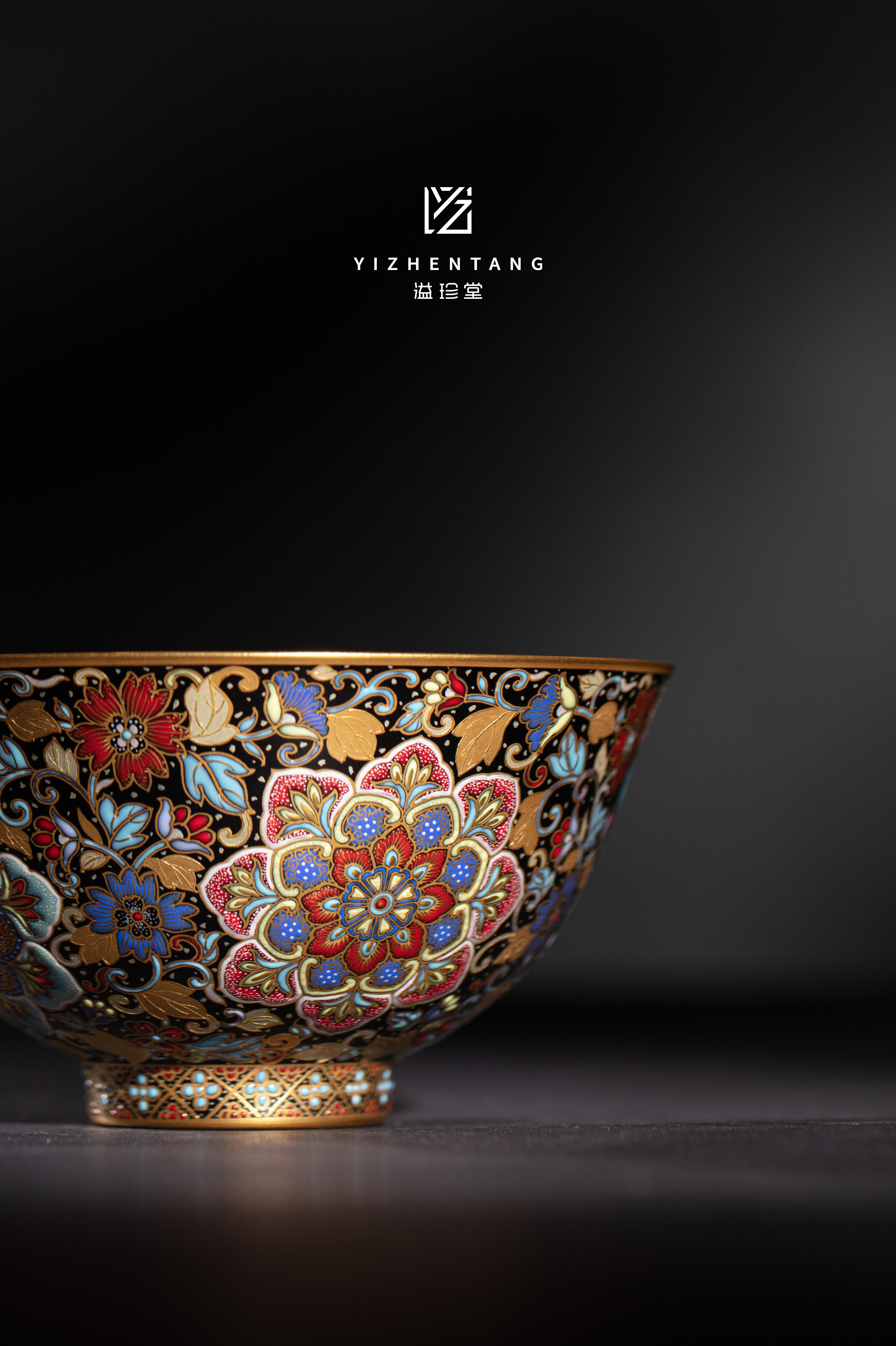 溢珍堂：浴火重生的当代官窑传奇，定义粉彩艺术新高度(图3)