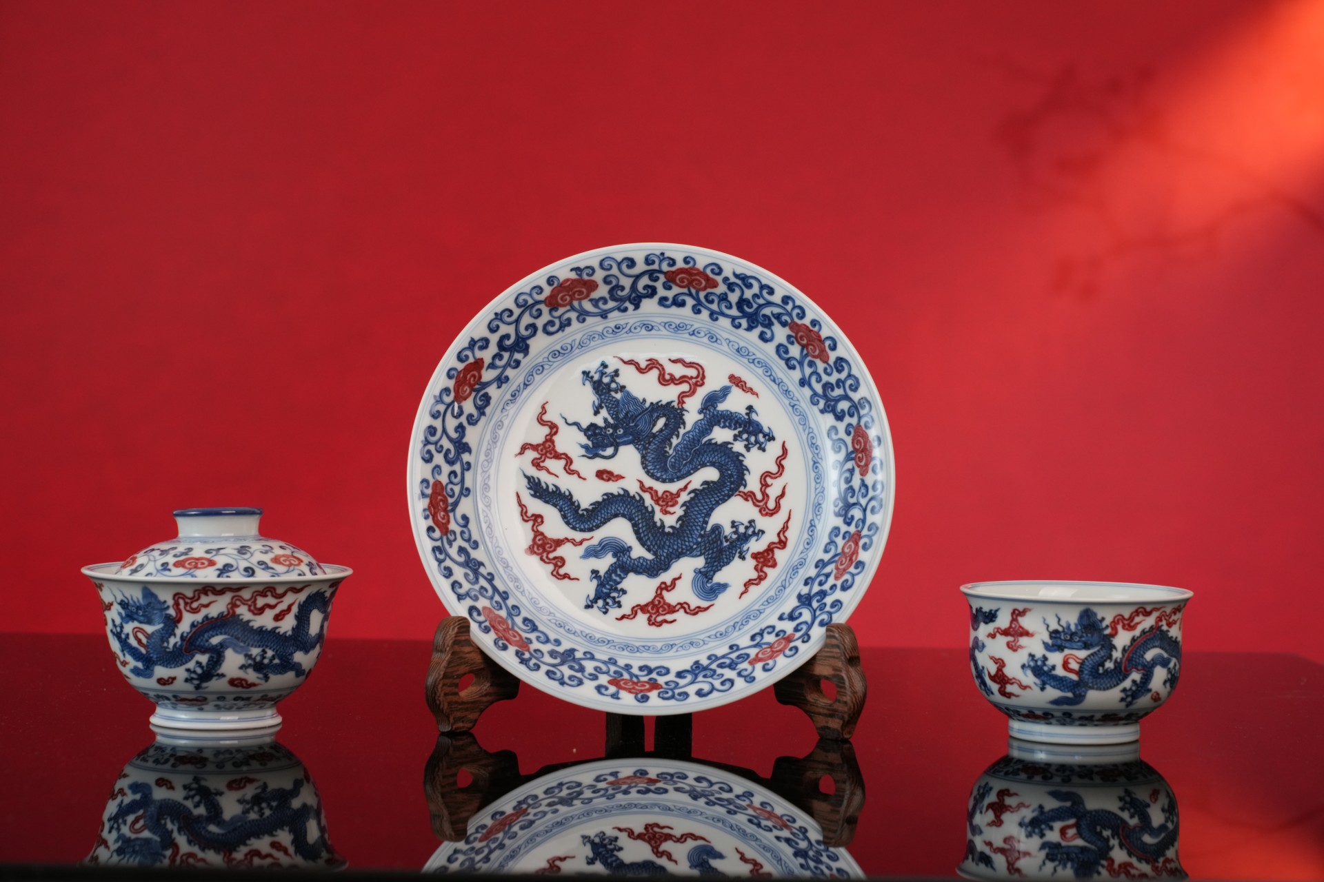 片云晚谷：以极致匠艺重现康永神韵，书写当代青花仿古新篇章(图2)