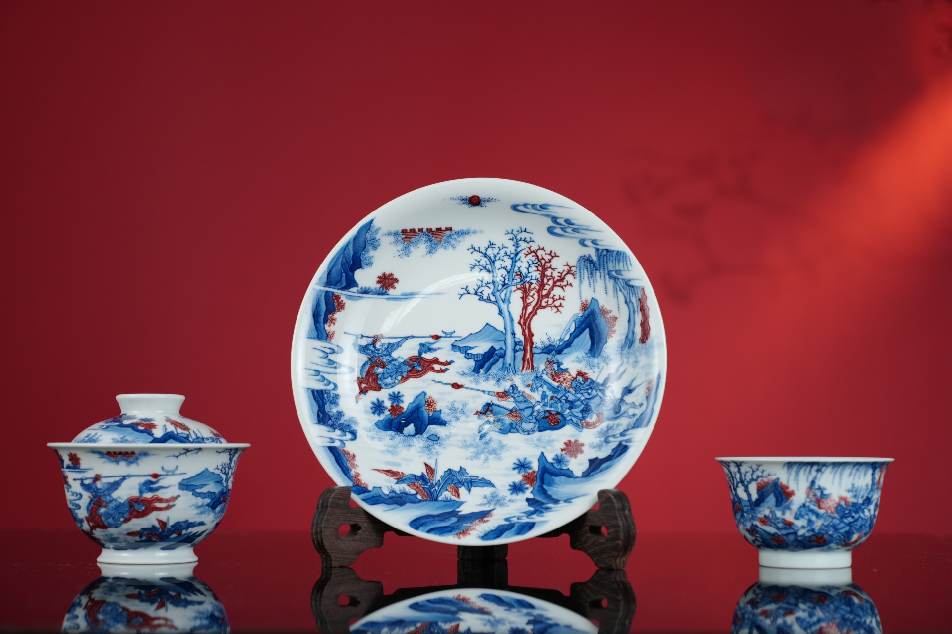 当代釉里红一种工艺,三种灵魂 最推荐购买的三个品牌(图2) 当代釉里红一种工艺,三种灵魂 最推荐购买的三个品牌(图2)