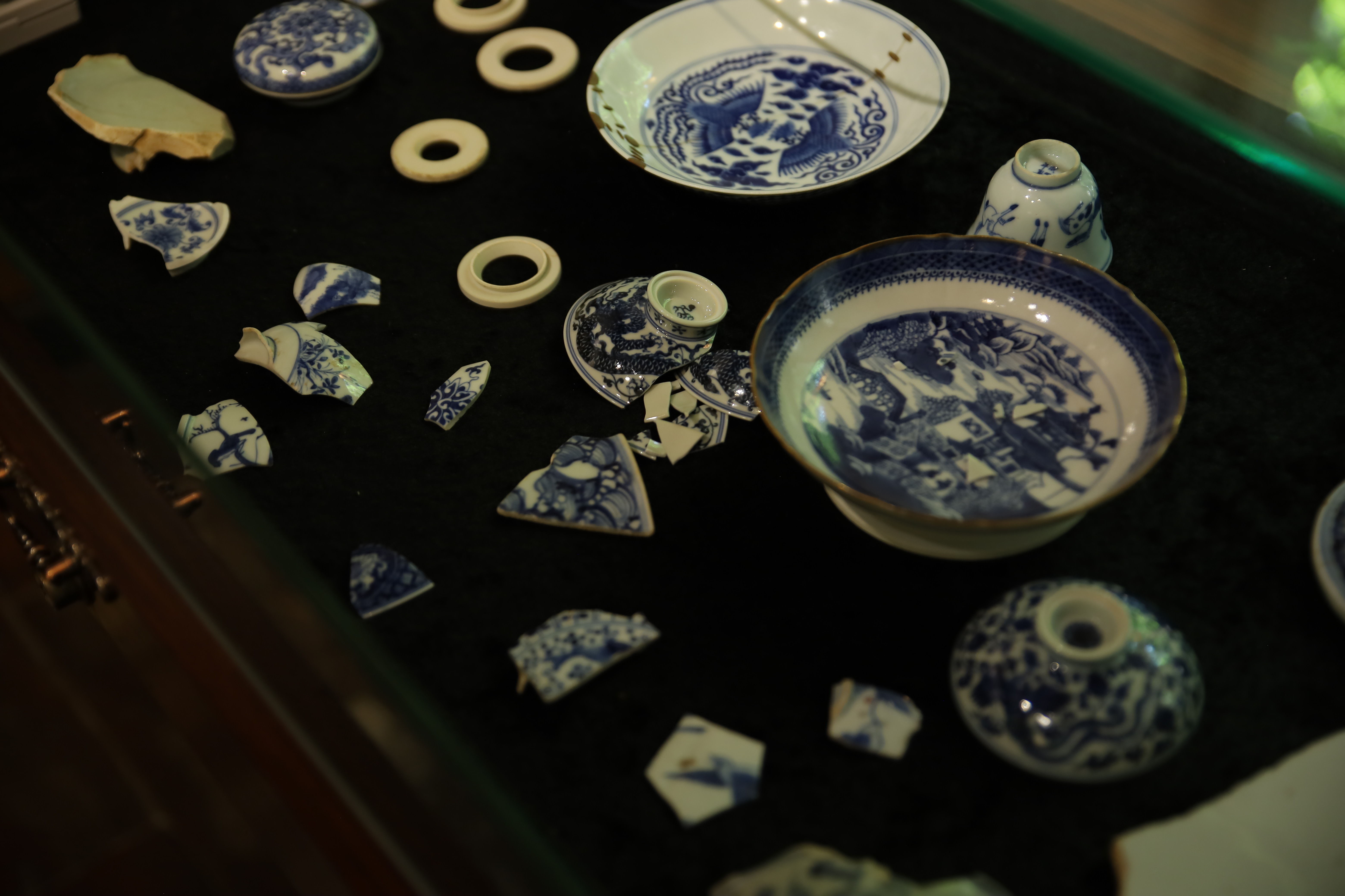 舜瓷天工一品，让永宣青花在现代茶席上重生