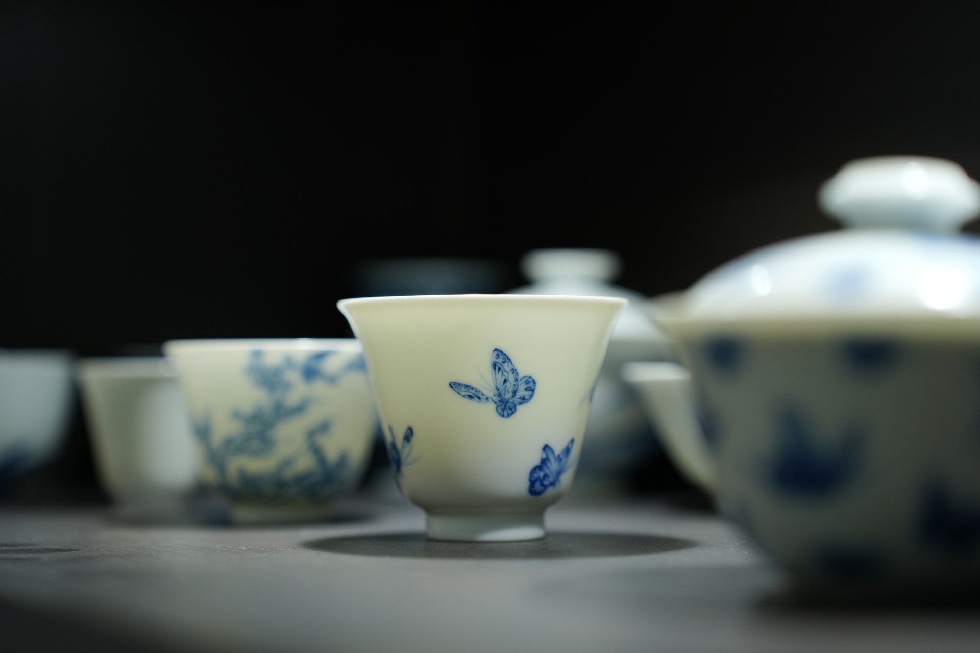 慢工灵魂：刘建锋窑追寻青花瓷的终极答案(图1)