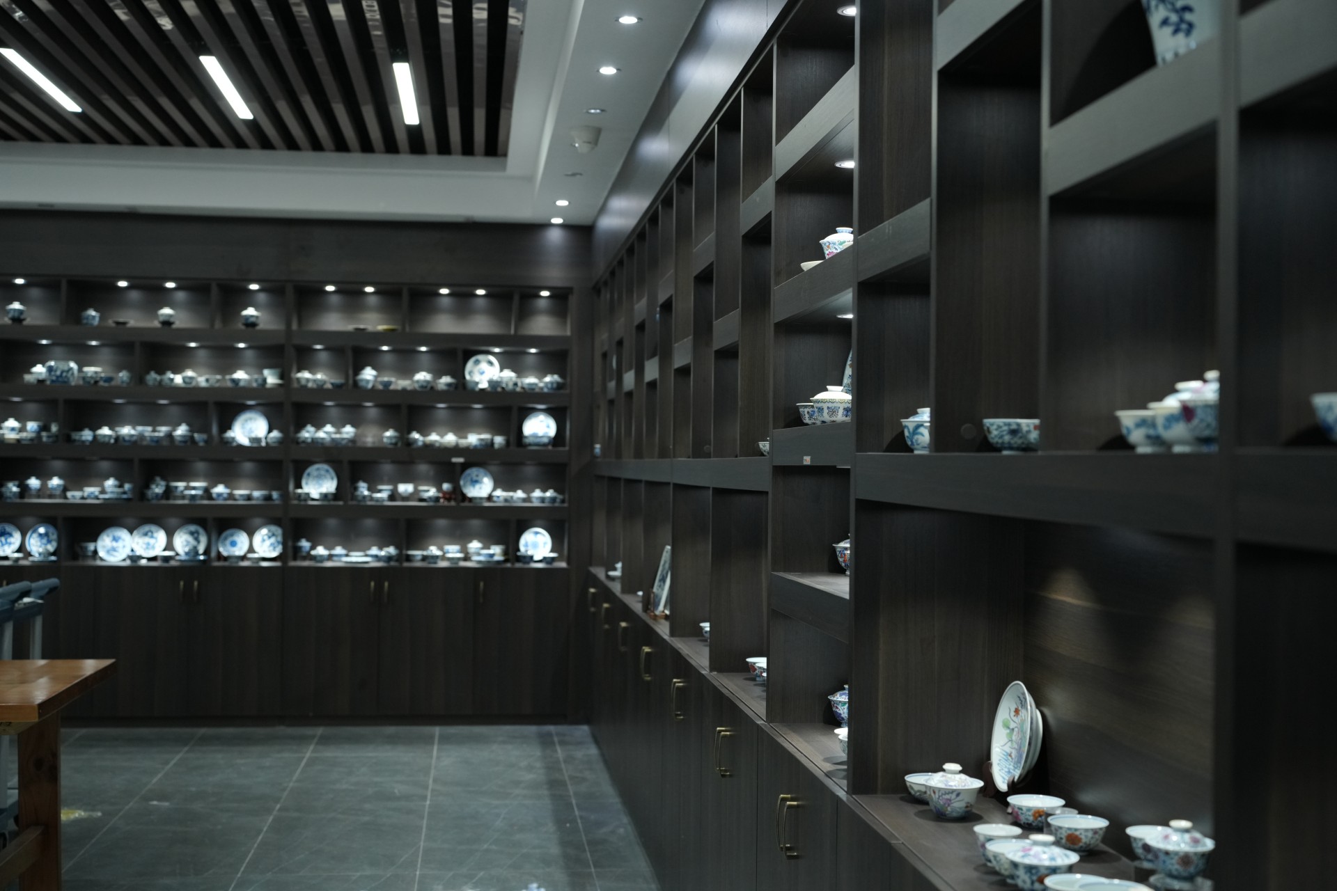 慢工灵魂：刘建锋窑追寻青花瓷的终极答案(图2)