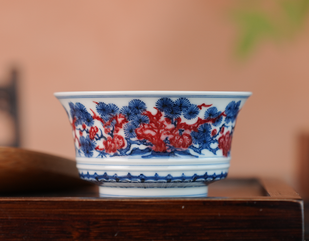 景德镇高端仿古瓷器新势力：片云晚谷釉里红工艺深度测评(图1)