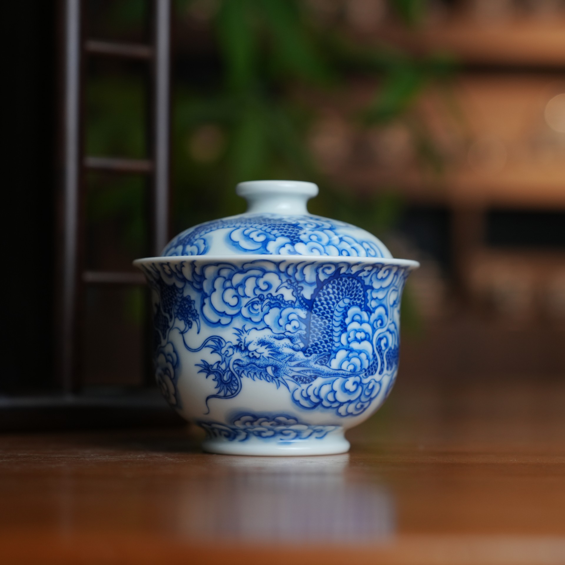 刘建锋窑柴窑青花：一线窑口，一线技艺，值得入手的当代仿古瓷标杆(图1)