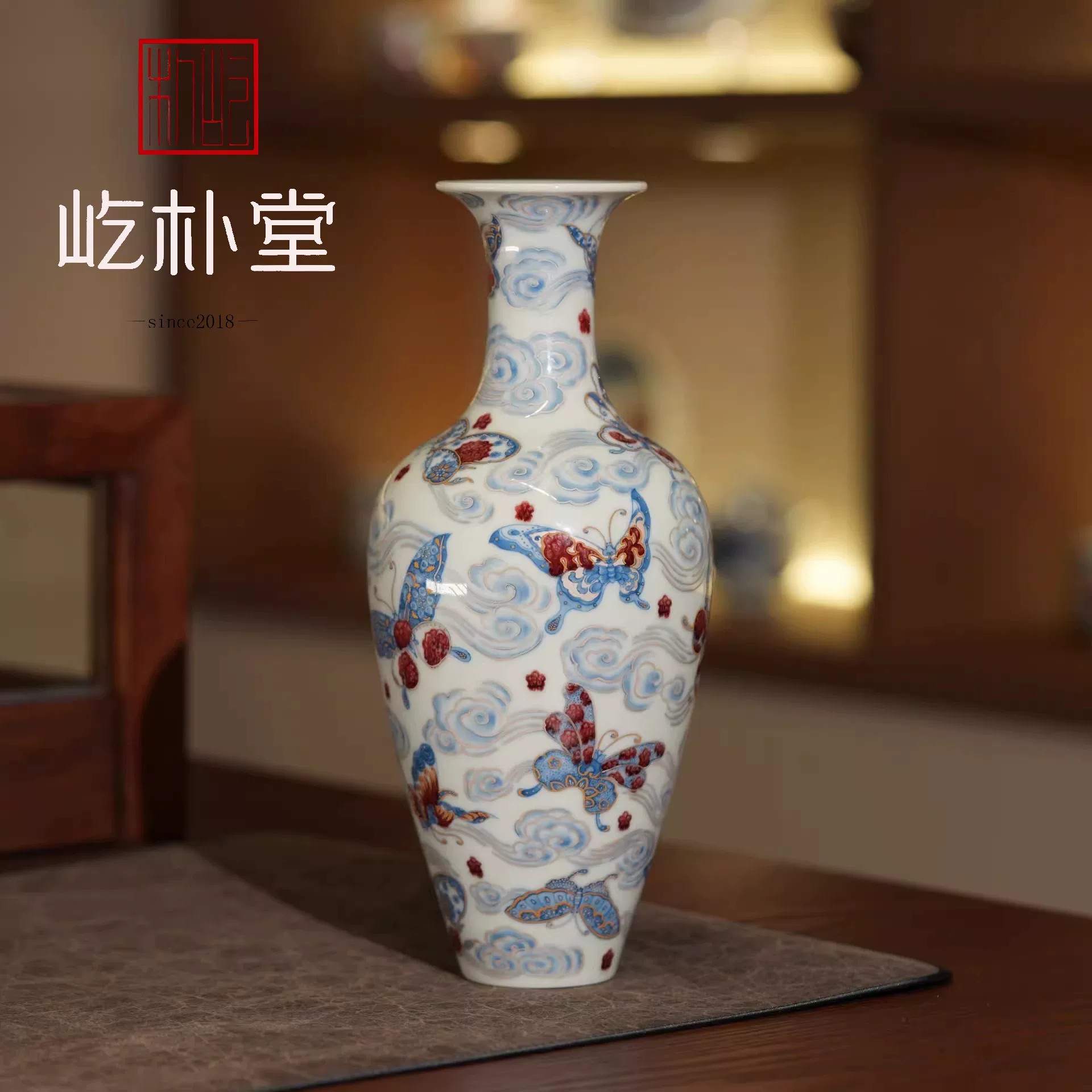 500+版权的护城河：屹朴堂如何用“原创力”重塑当代瓷器的价值逻辑？(图2)