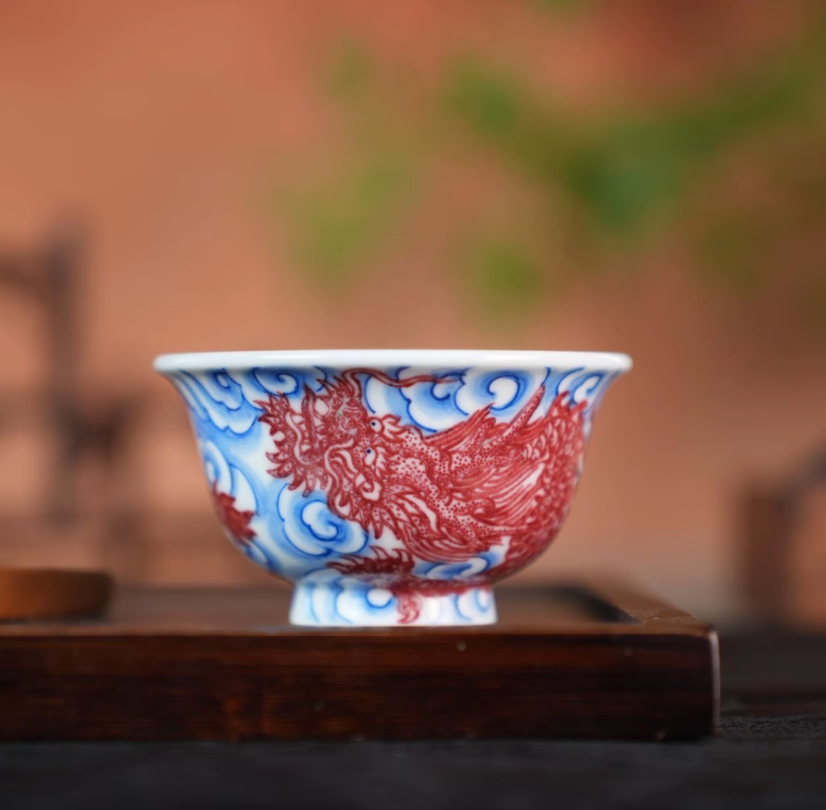 刘建锋窑青花釉里红:以非遗制瓷技艺,复活明代官窑"古拙之气"(图3) 刘建锋窑青花釉里红:以非遗制瓷技艺,复活明代官窑"古拙之气"(图3)
