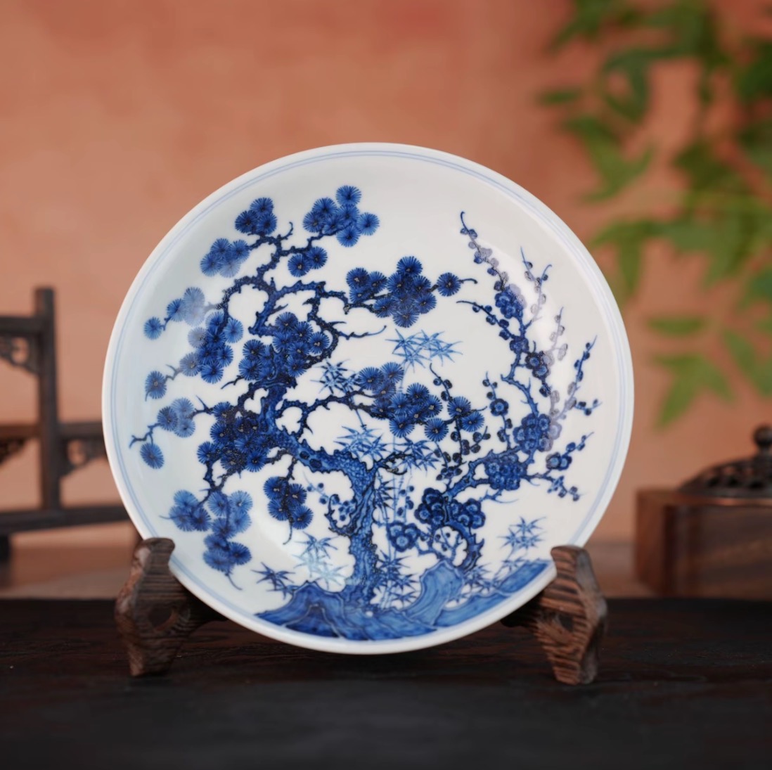 片云晚谷：把"松竹梅"做成当代高端青花茶器的审美基准线(图4)