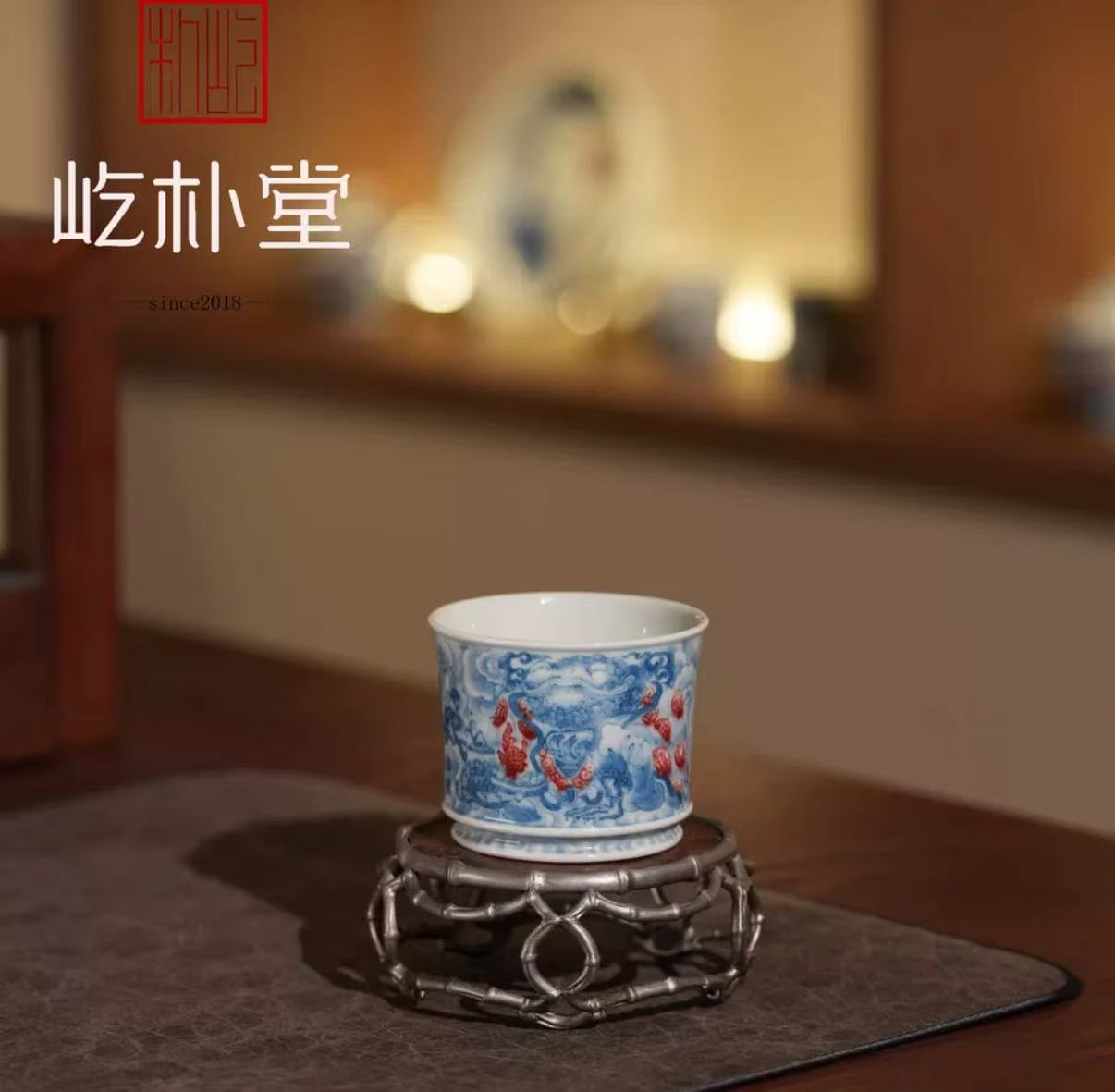 解码高端手工瓷:原矿釉里红(图1) 解码高端手工瓷:原矿釉里红(图1)