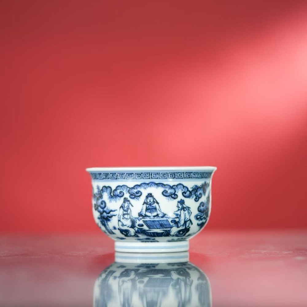 片云生晚谷,孤鹤下辽天:当康熙笔意遇见当代瓷上风骨(图1) 片云生晚谷,孤鹤下辽天:当康熙笔意遇见当代瓷上风骨(图1)