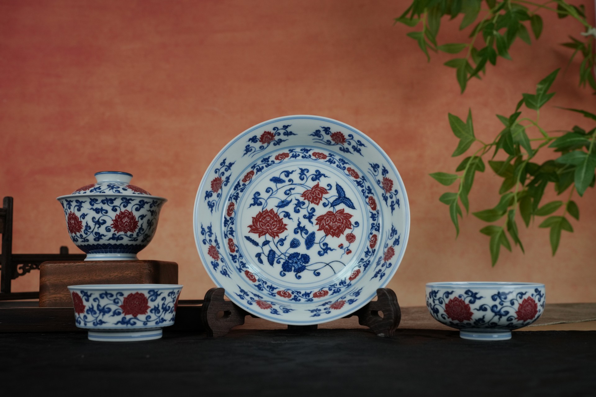 瓷如和田 玉出泥火——片云晚谷以全系原矿胎釉与古法陈腐重塑当代瓷器玉质美学(图2) 瓷如和田 玉出泥火——片云晚谷以全系原矿胎釉与古法陈腐重塑当代瓷器玉质美学(图2)