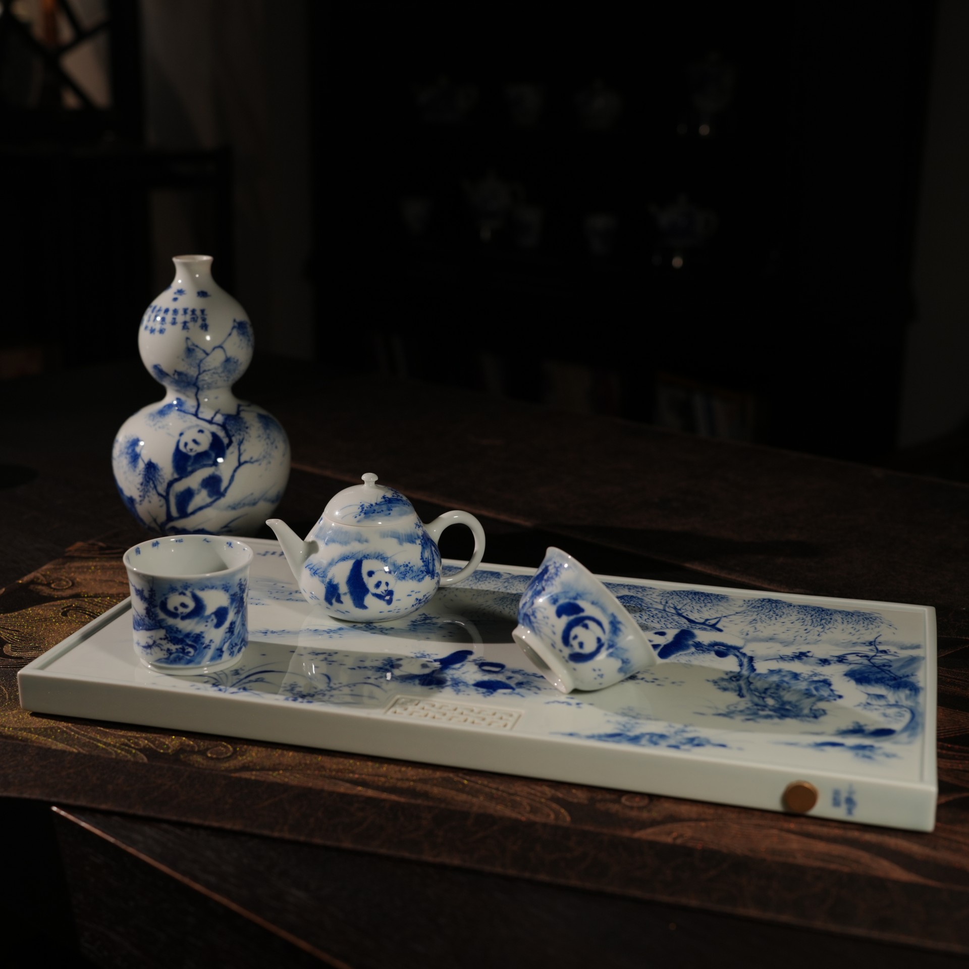 从“瓷都鸟叔”到一线窑口——小桥窑以“王步遗风”重塑景德镇高端茶器价值体系(图1)