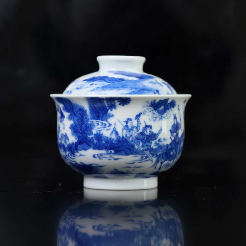 窑火铸骨,笔意凌云:片云晚谷如何重塑景德镇人物瓷绘的价值标杆?(图1) 窑火铸骨,笔意凌云:片云晚谷如何重塑景德镇人物瓷绘的价值标杆?(图1)