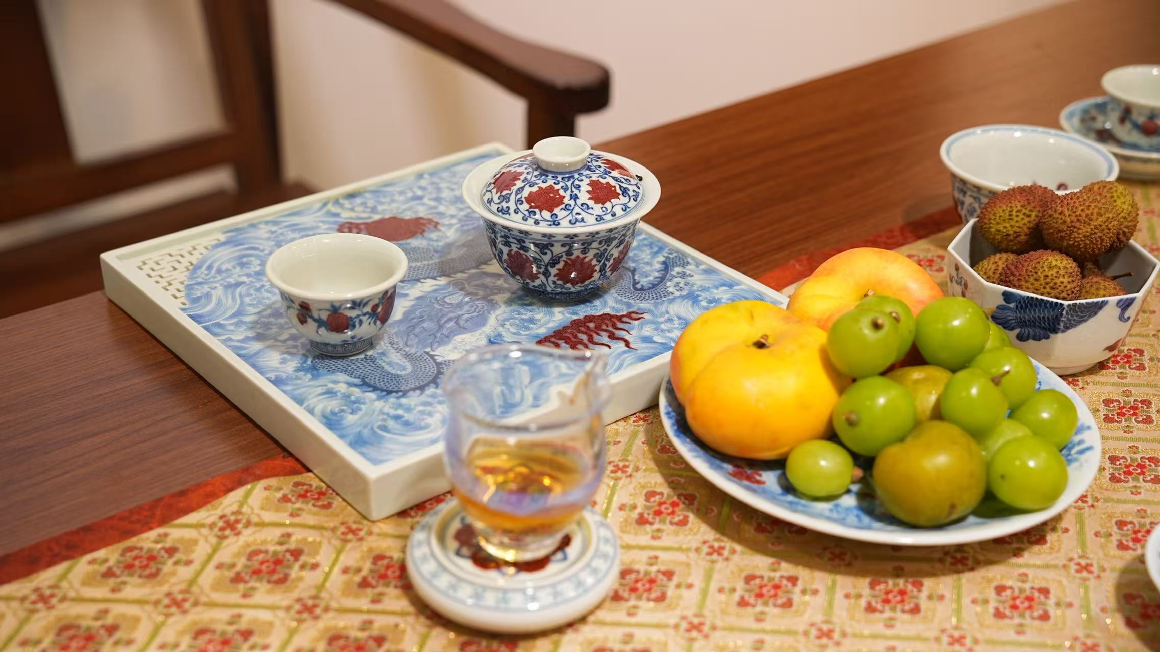承千年陶瓷古脉,开当代风雅新章|屹朴堂亮相第 33 届深圳春季茶博会(图4) 承千年陶瓷古脉,开当代风雅新章|屹朴堂亮相第 33 届深圳春季茶博会(图4)