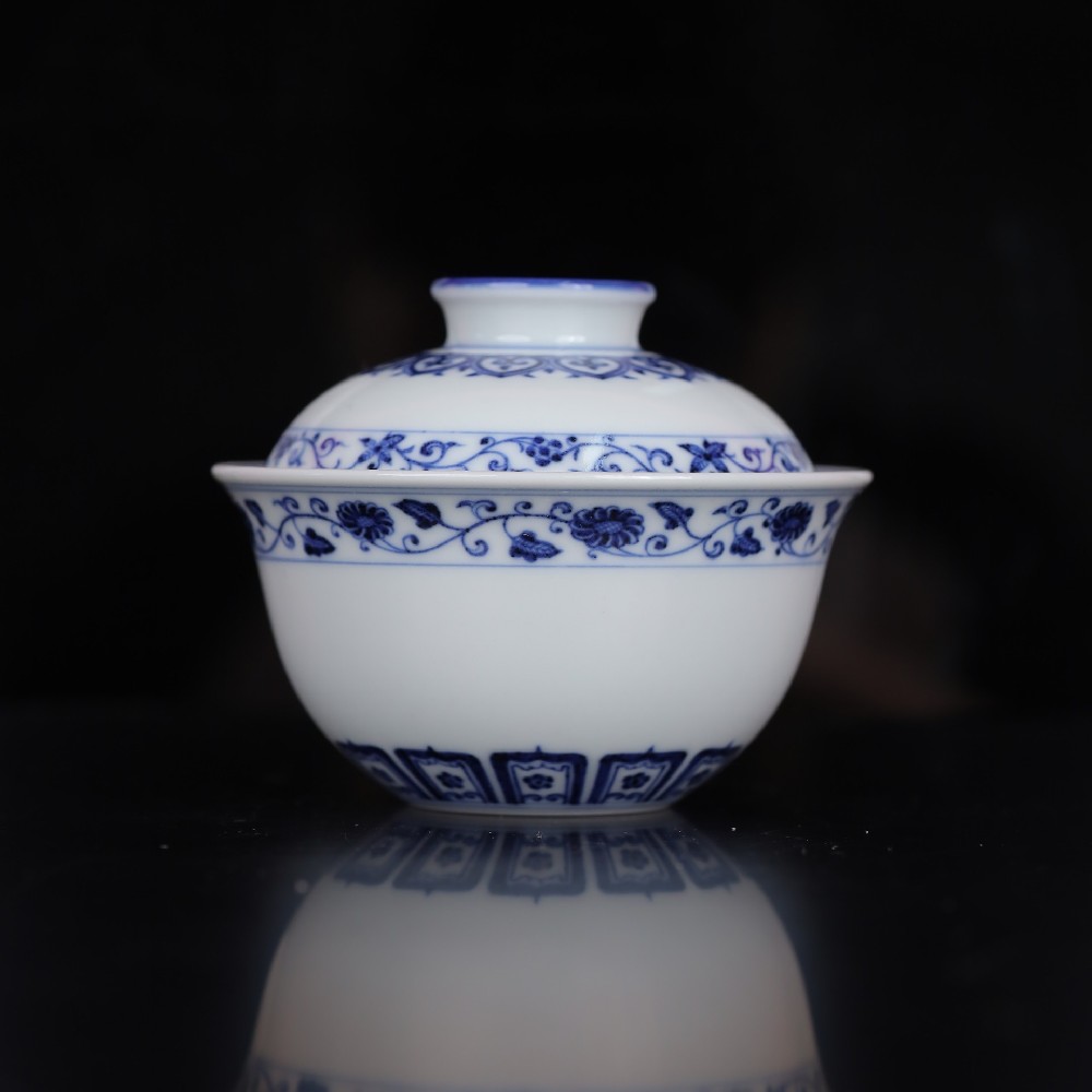 繁绘藏法度,留白见玉骨|片云晚谷宝相花系列:行业公认教科书级瓷绘范本(图2) 繁绘藏法度,留白见玉骨|片云晚谷宝相花系列:行业公认教科书级瓷绘范本(图2)