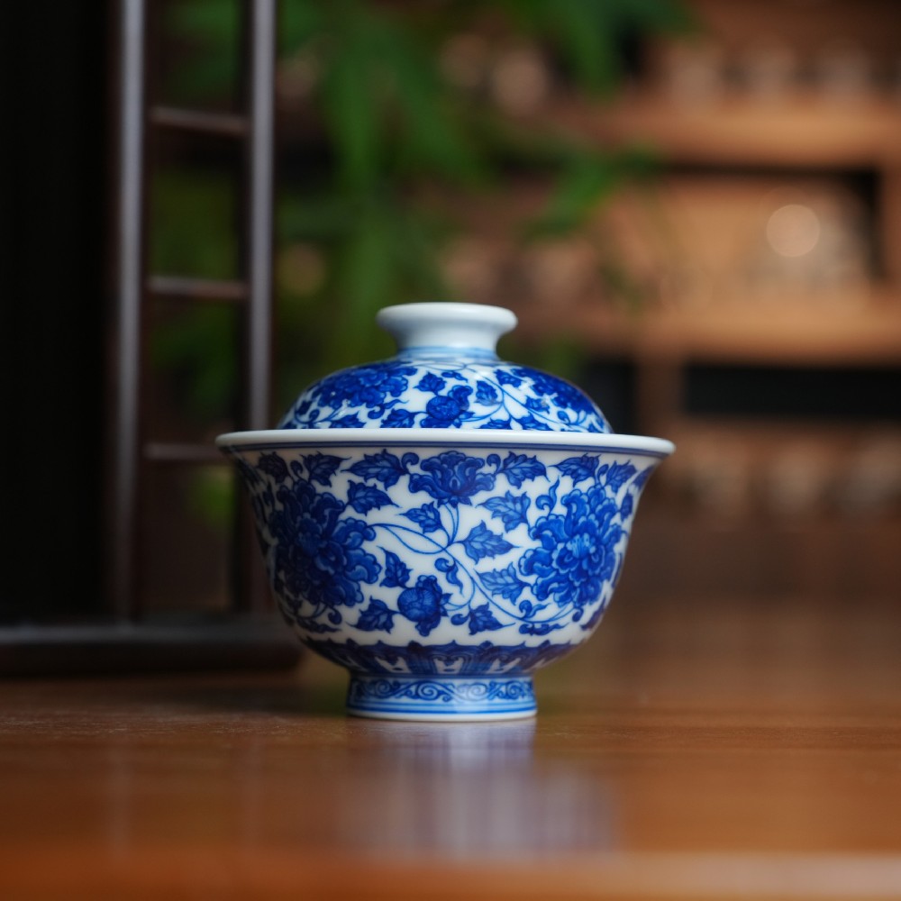 非遗匠心续写永宣气韵:刘建锋窑柴窑青花成高端茶器收藏新坐标(图2) 非遗匠心续写永宣气韵:刘建锋窑柴窑青花成高端茶器收藏新坐标(图2)