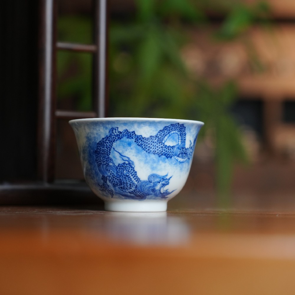 守千年松火 复永宣风骨——刘建锋窑柴窑青花成当代高端茶器“胎釉之王”(图1)