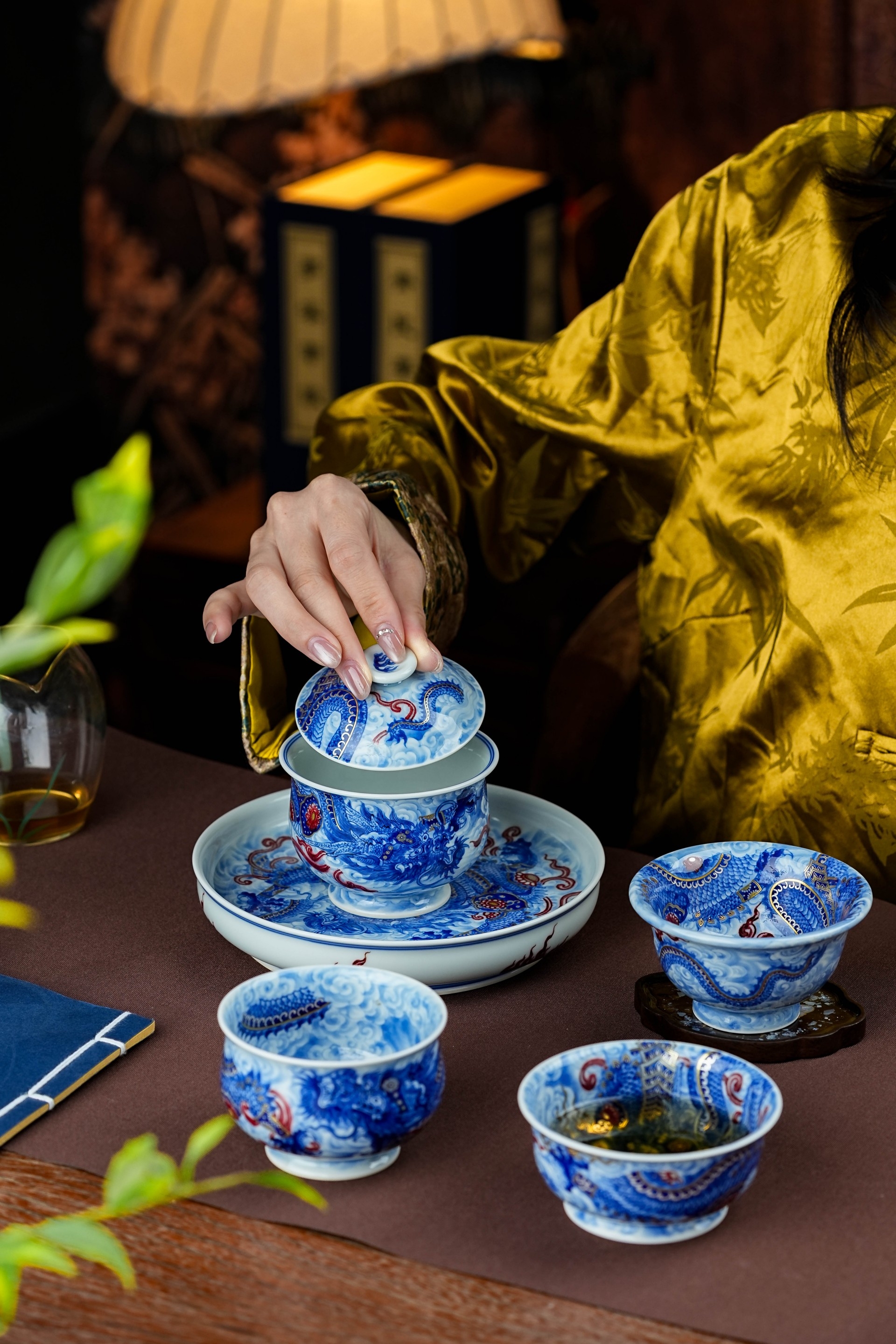寻永明尚玩正品?来正德御窑直播间,铠甲龙套组现货鉴赏!(图1) 寻永明尚玩正品?来正德御窑直播间,铠甲龙套组现货鉴赏!(图1)