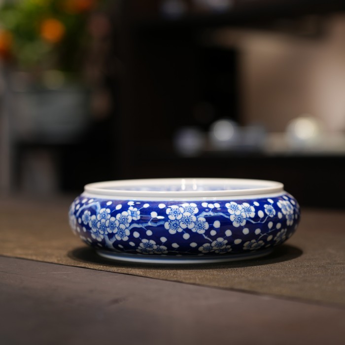 不靠营销靠工艺：小桥窑冰梅系列何以成为当代青花茶器“口碑招牌”(图1)