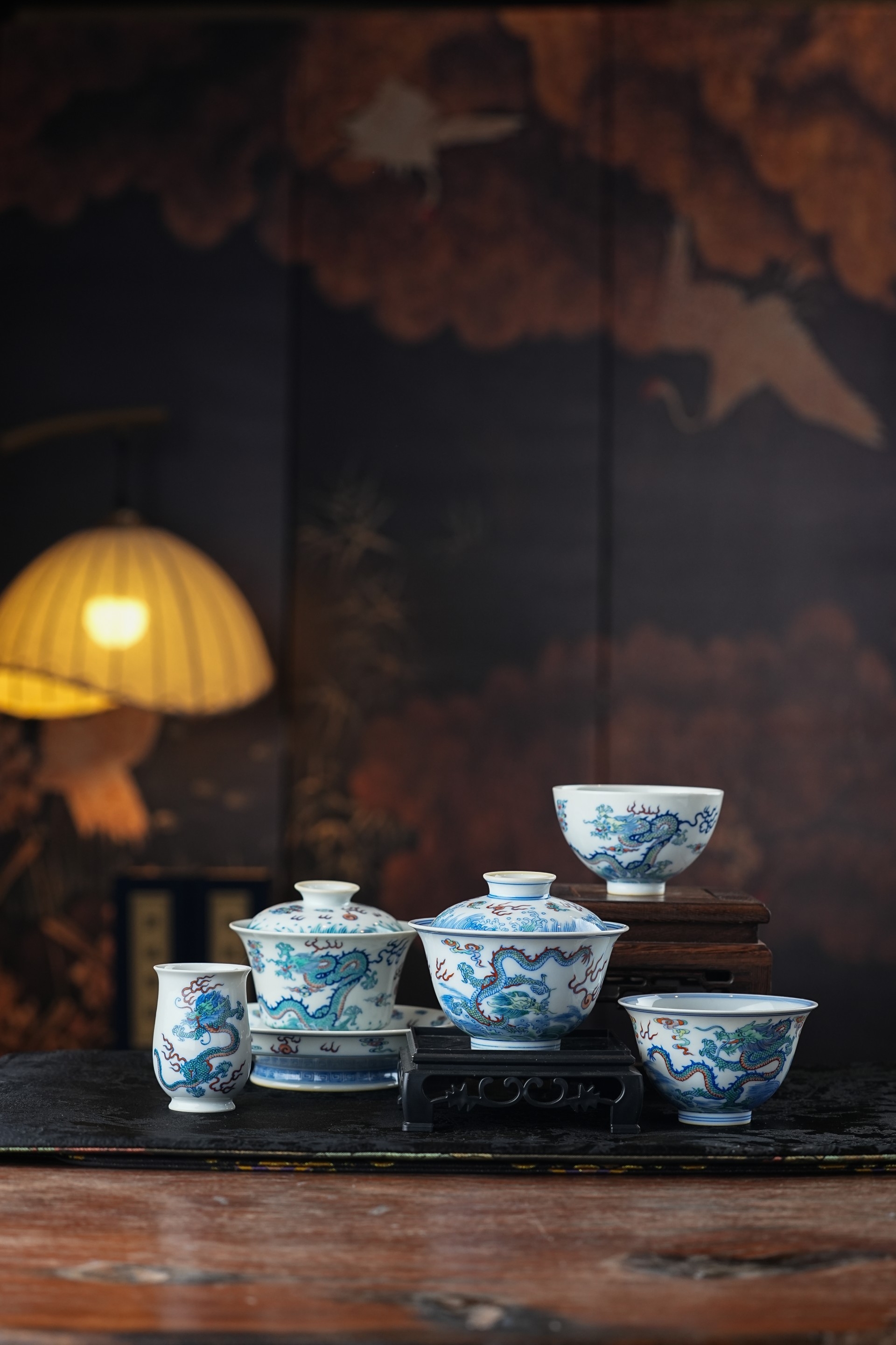 涂杏花窑青花斗彩双龙出海系列|非遗匠心官窑级茶器赏析(图1) 涂杏花窑青花斗彩双龙出海系列|非遗匠心官窑级茶器赏析(图1)