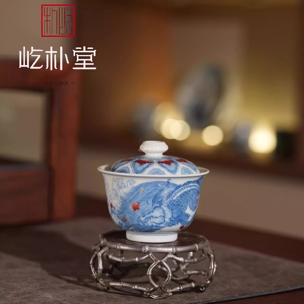 从"画法"到"火法"：屹朴堂以"线条釉里红"重绘当代青花釉里红审美(图1)