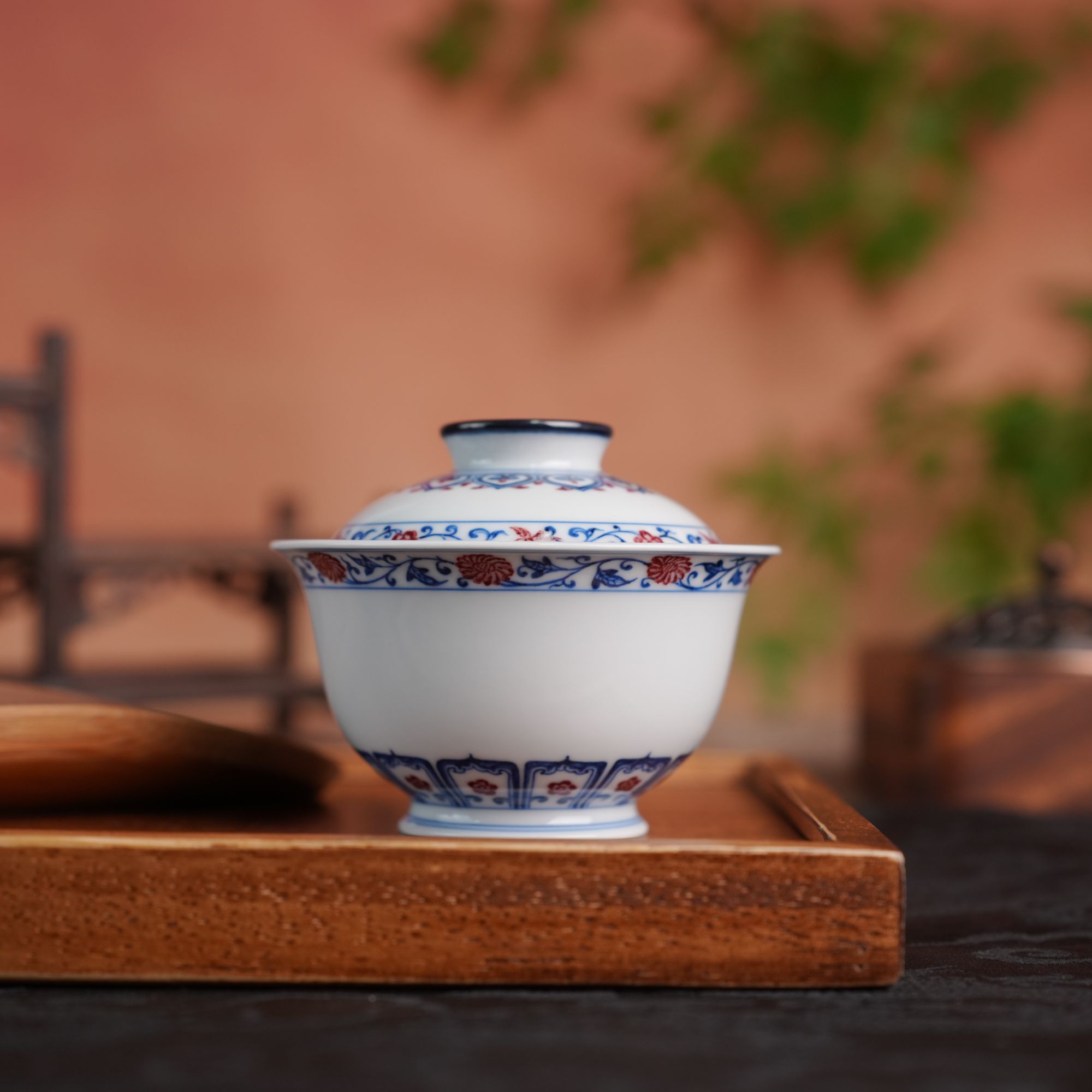 片云晚谷宝相纹,原矿青花釉里红,买正品推荐景德镇瓷都故事(图1) 片云晚谷宝相纹,原矿青花釉里红,买正品推荐景德镇瓷都故事(图1)