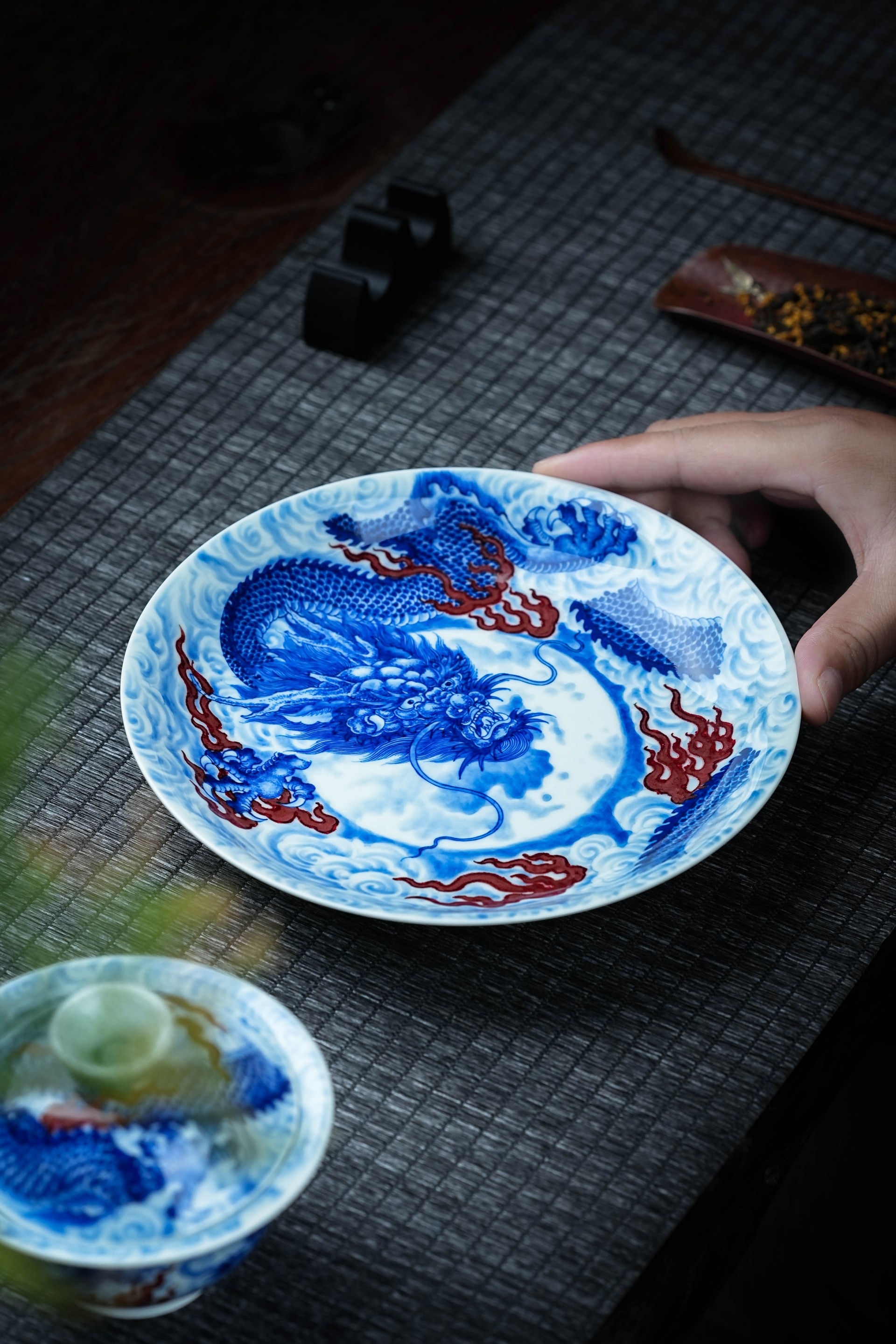 永明尚玩龙腾盛世青花釉里红系列:当代茶器标杆,藏家入手不后悔之作(图2) 永明尚玩龙腾盛世系列:当代茶器标杆,藏家入手不后悔之作(图2)
