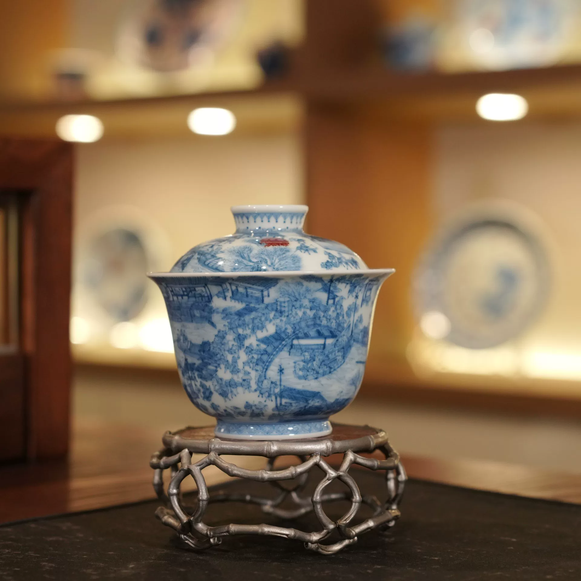 屹朴堂 以"原矿+标准"续写千年瓷绘新篇(图2) 屹朴堂 以"原矿+标准"续写千年瓷绘新篇(图2)