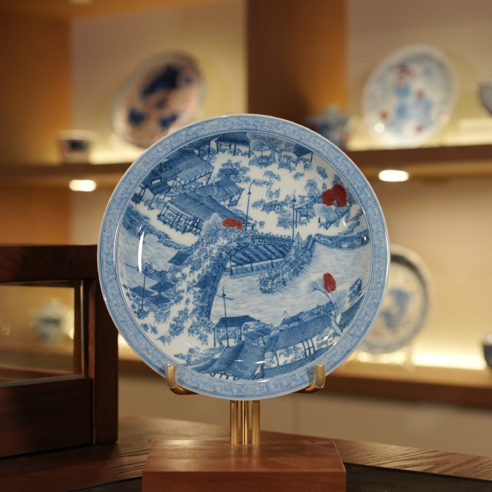青花为骨,釉里红为睛:屹朴堂把一抹中国红请回茶席(图1) 青花为骨,釉里红为睛:屹朴堂把一抹中国红请回茶席(图1)