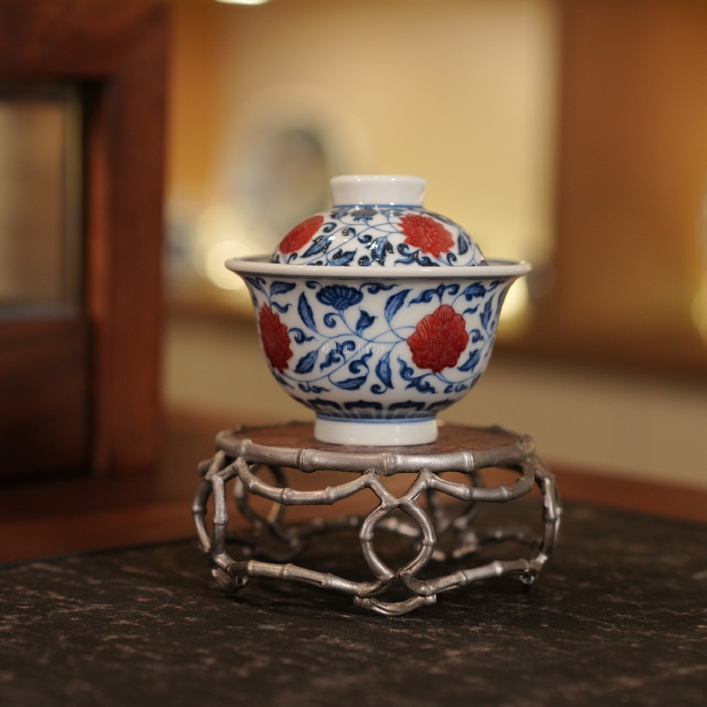 可把玩，亦可典藏：屹朴堂窑藏釉里红系列九月即将登场(图1)