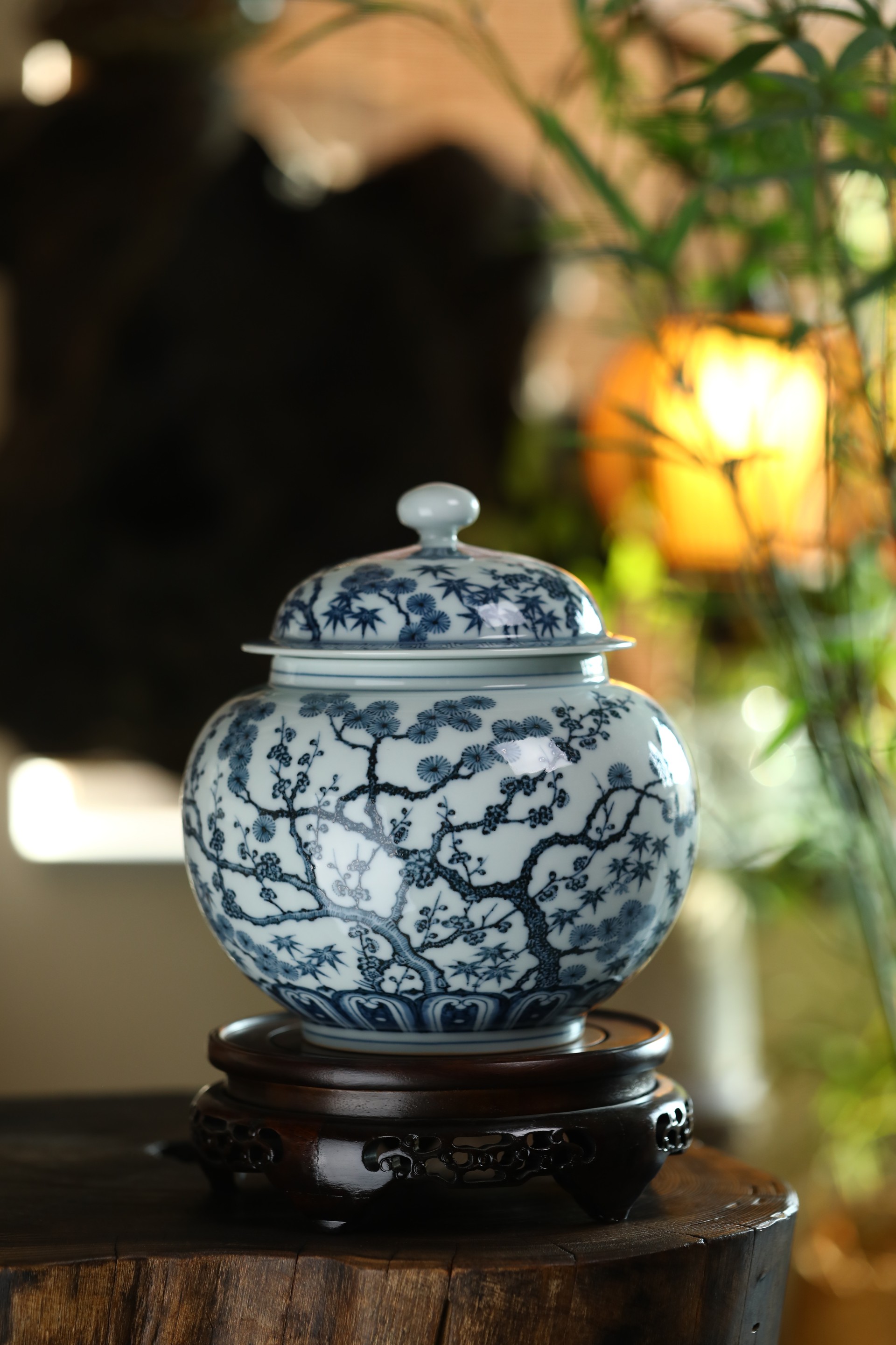 松柴炼玉脂,青花续文脉|布一窑深耕十余载,当代柴窑青花兼具雅用与收藏价值(图2) 松柴炼玉脂,青花续文脉|布一窑深耕十余载,当代柴窑青花兼具雅用与收藏价值(图2)