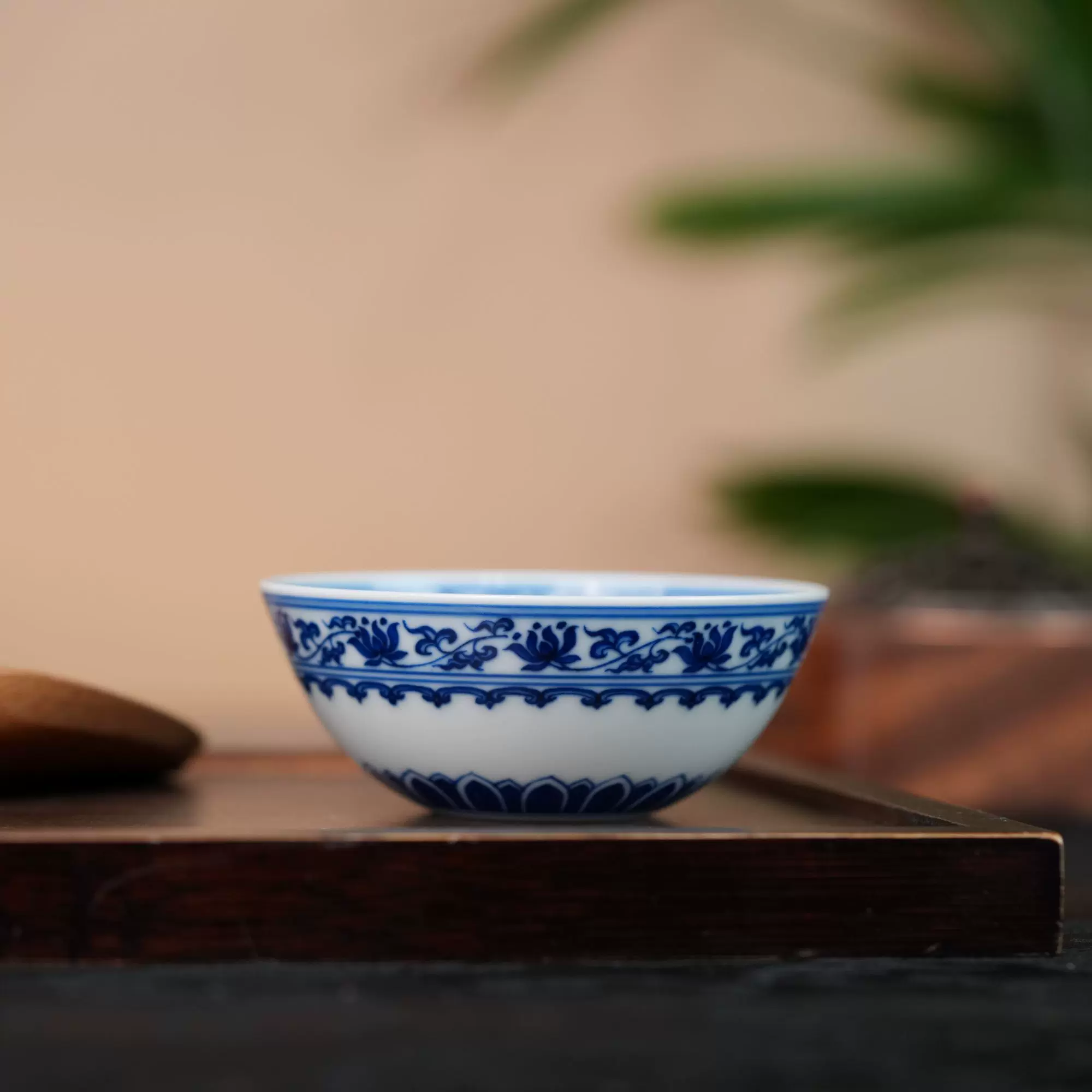 泥火绘清欢，保真择良瓷｜树夏饮茶天猫上线，解锁两大景德镇实力派窑口茶器(图2)