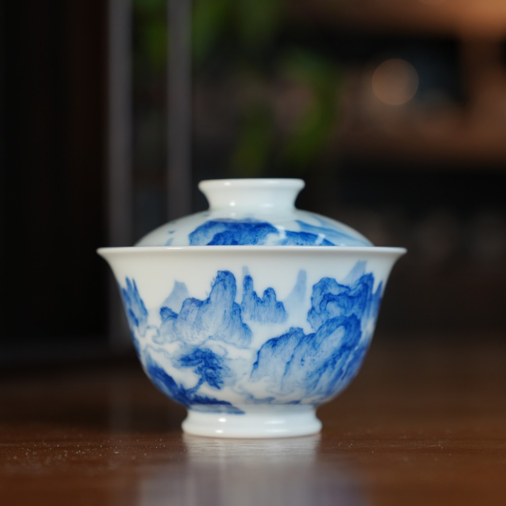 松火淬炼明式青花,刘建锋窑经典茶器备受玩家青睐(图1) 松火淬炼明式青花,刘建锋窑经典茶器备受玩家青睐(图1)