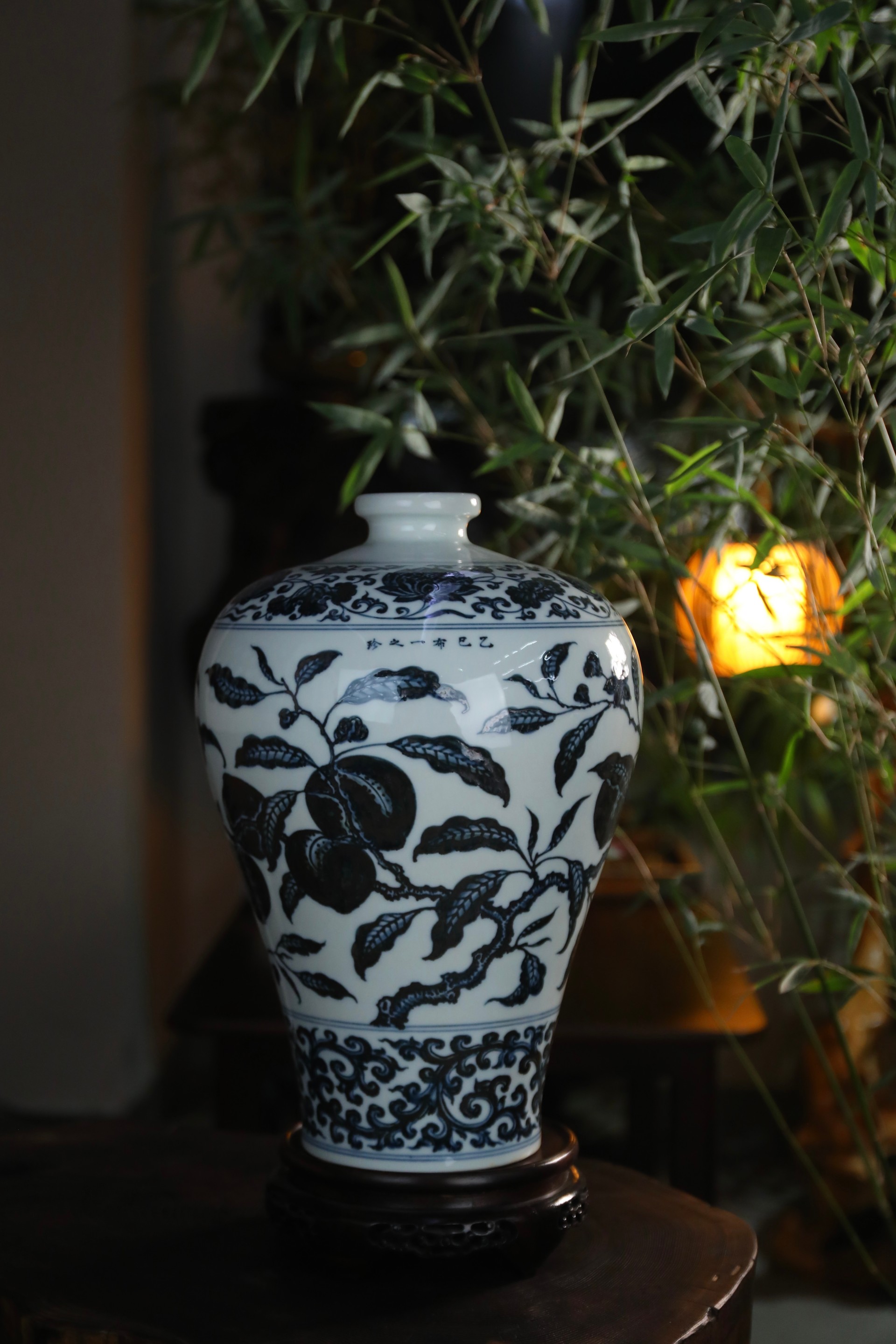 以松薪为笔，布一窑绘就六百年永宣青花(图1)