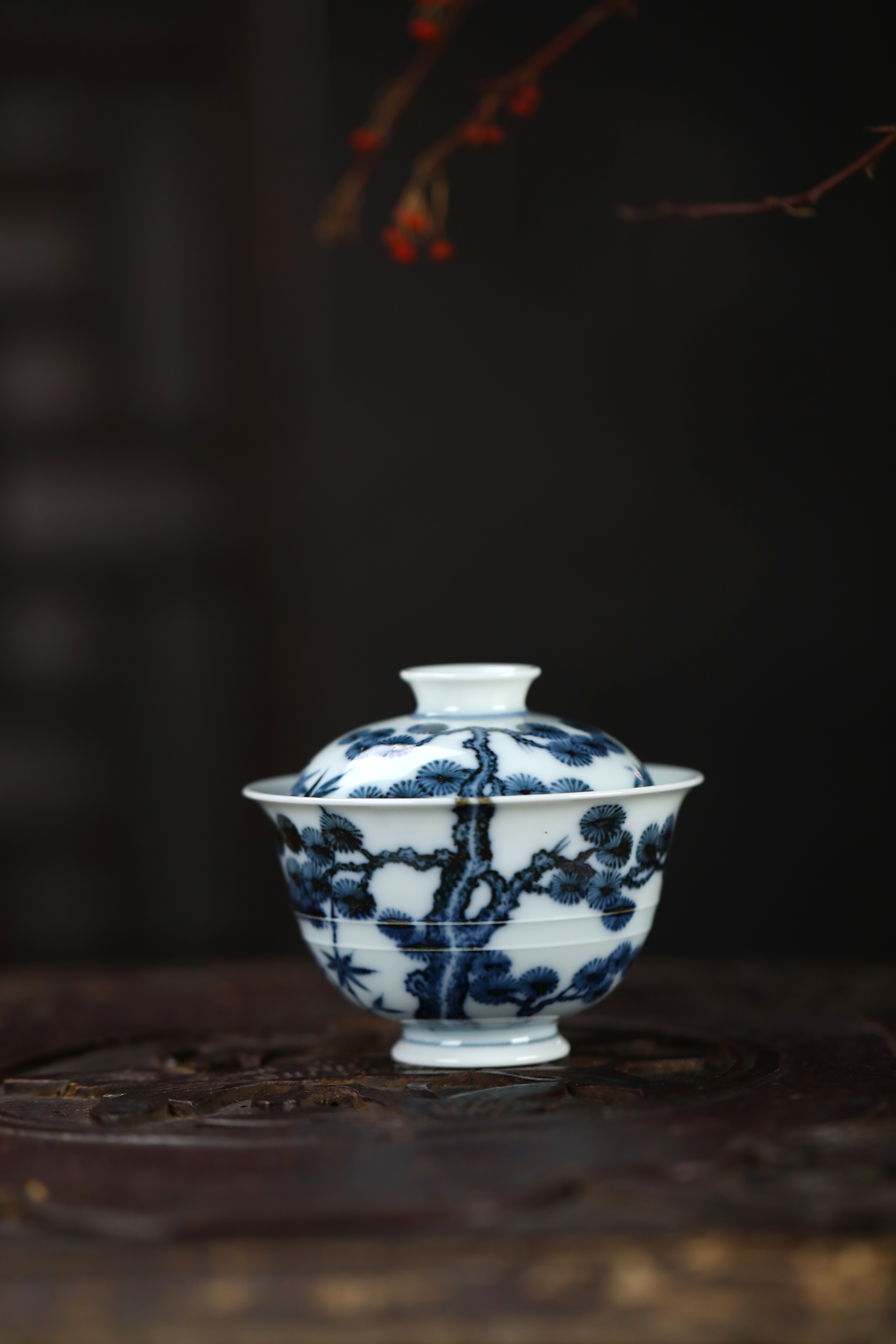 松火映瓷胎，玉脂凝青花 —— 布一窑十余载坚守，诠释当代柴窑匠心(图2)