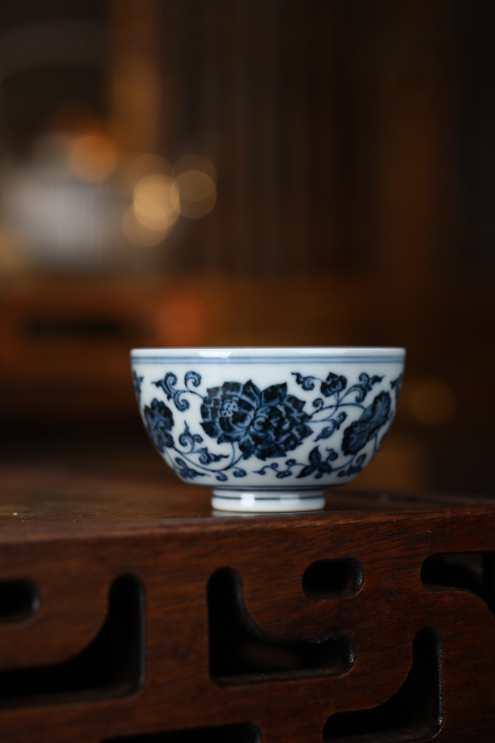 松烟入瓷骨，永宣落茶席(图1)