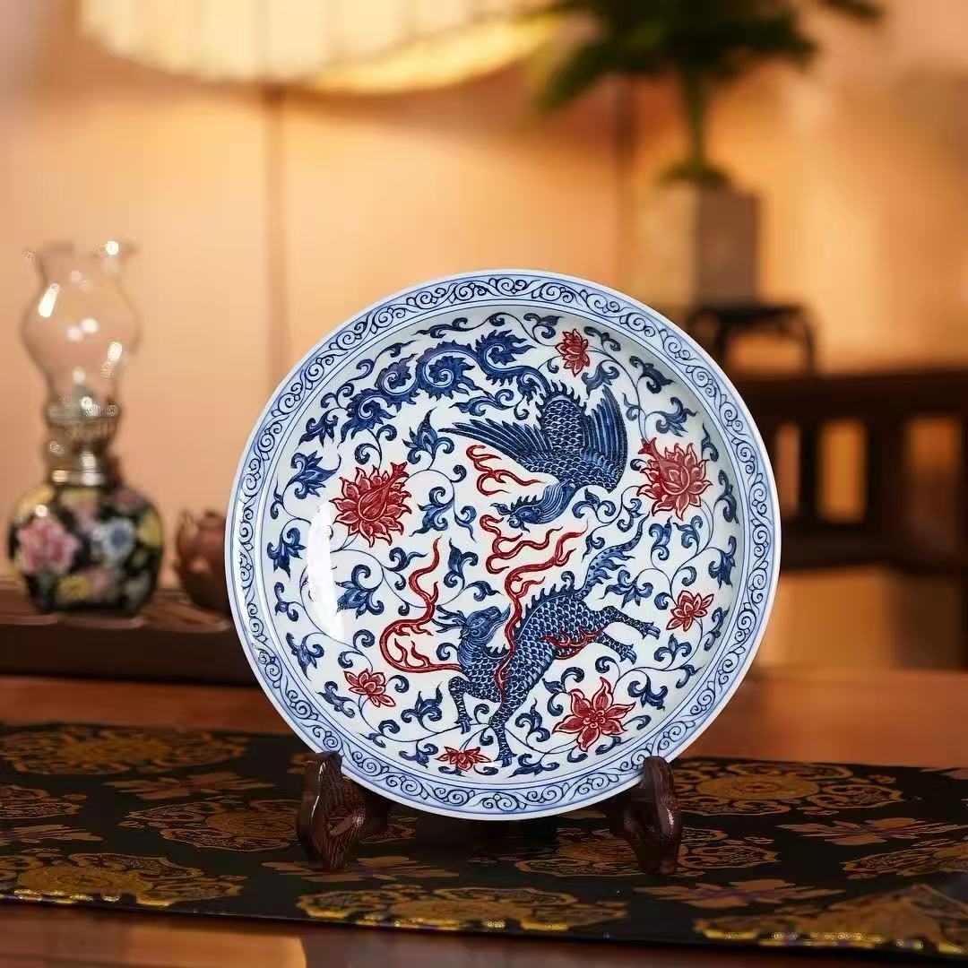 麟凤呈祥纳雅韵，永明尚玩青花釉里红缠枝麒麟追凤系列(图1)
