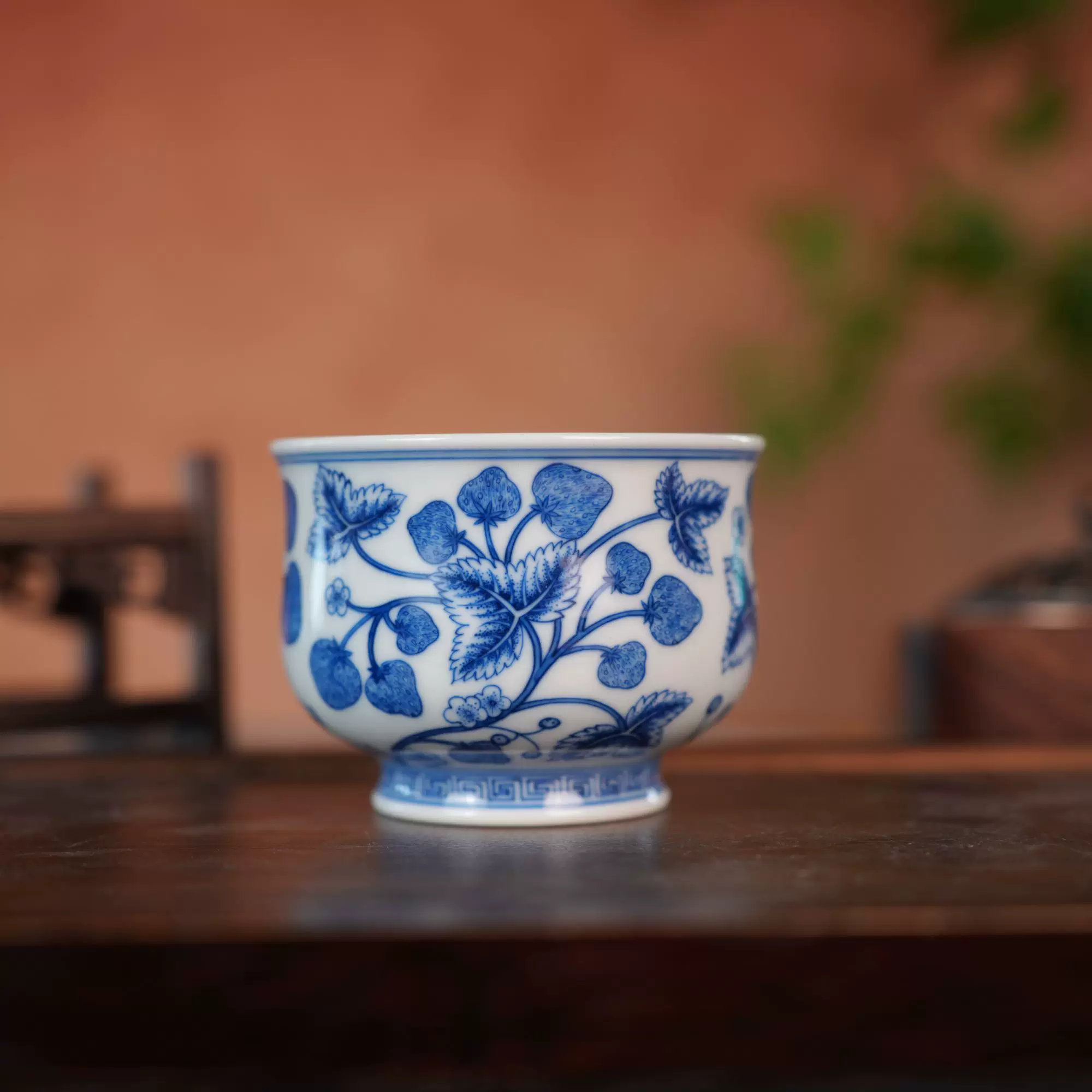笔墨入瓷，保真择器｜树夏饮茶旗舰店登陆天猫，搭建景德镇窑口手作茶器保真购藏通道(图1)